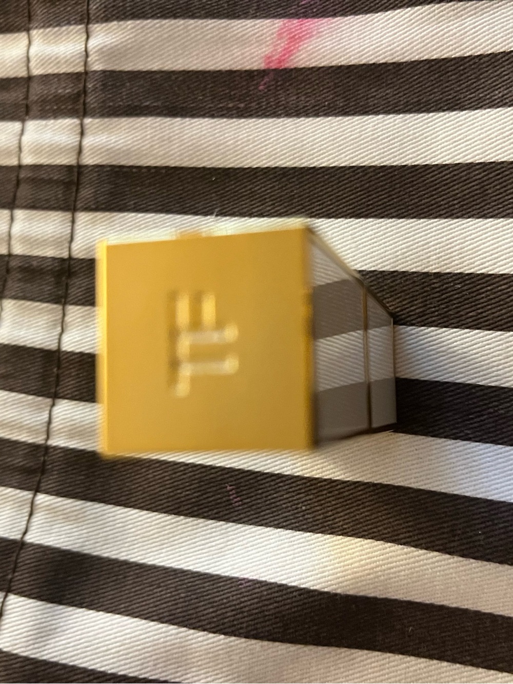 Tom Ford lipstick 09 Skinny Dip - Picture 3 of 5